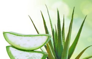 How to Get Rid of Pimples On Forehead? – Causes, Home Remedies & Treatments!